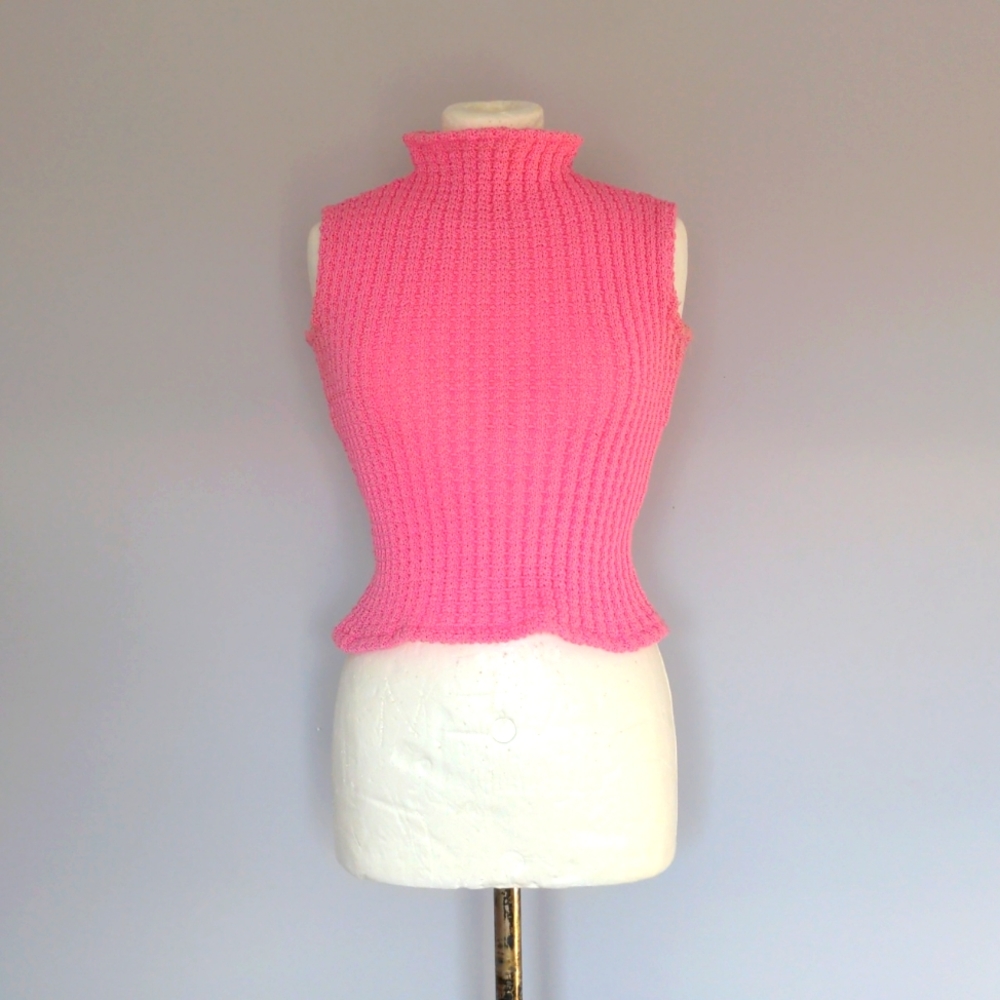Vintage knit sleeveless top